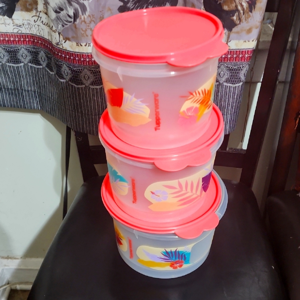Tupperware Peach and White 3 Storage Canisters Set